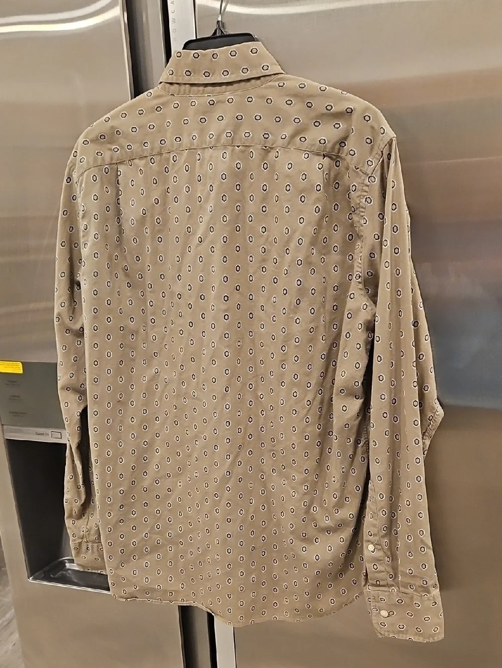 ​J. CREW Slim Fit Button Down Shirt Tan Geometric Medallion Print Size Medium